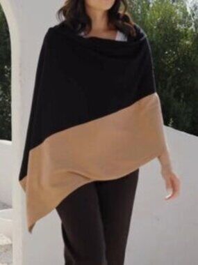 NWT Zestt Cashmere Luxe Travel Scarf - Black and Camel